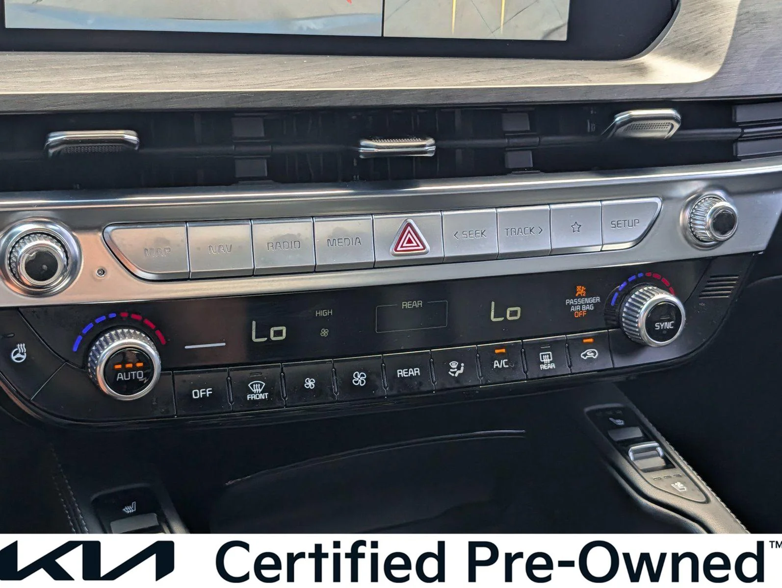 Used 2024 Wolf Gray Kia SX X-Line image 19