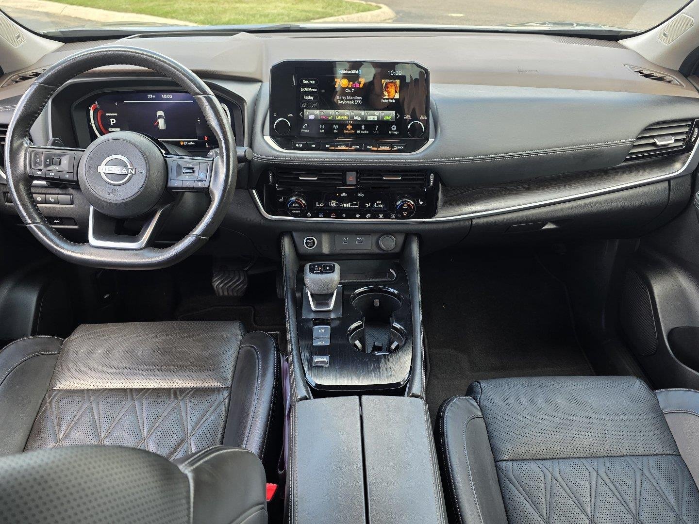 Used 2023 Gun Metallic Nissan Platinum image 9
