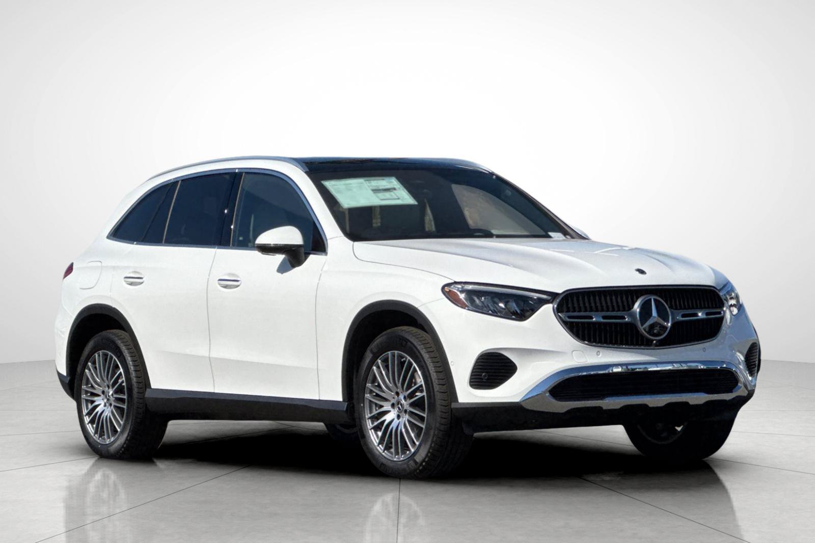 New 2027 Polar White Mercedes-Benz GLC 300 image 31