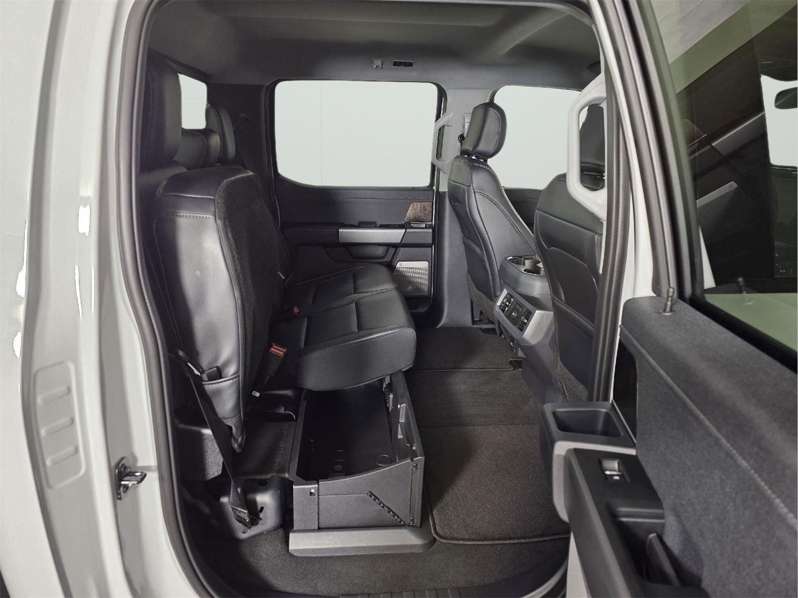 New 2026 Avalanche Ford F-250® Lariat® image 20