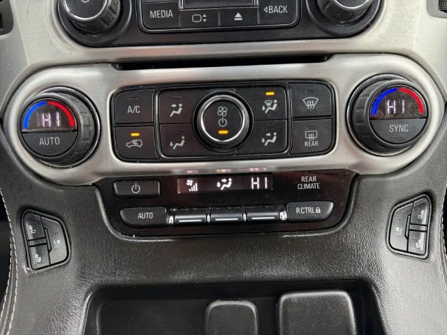 Used 2019 Onyx Black GMC SLT image 17