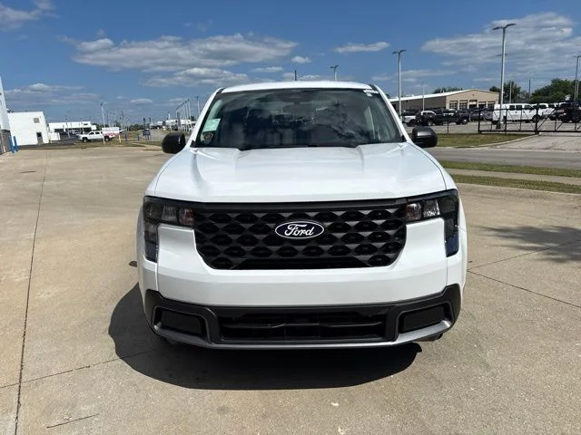 New 2026 White Ford XLT image 4