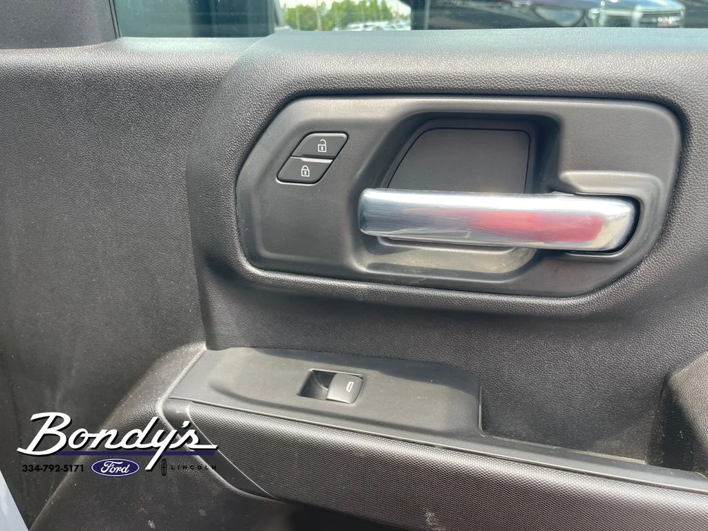 Used 2025 Slate Gray Metallic Chevrolet Custom image 20