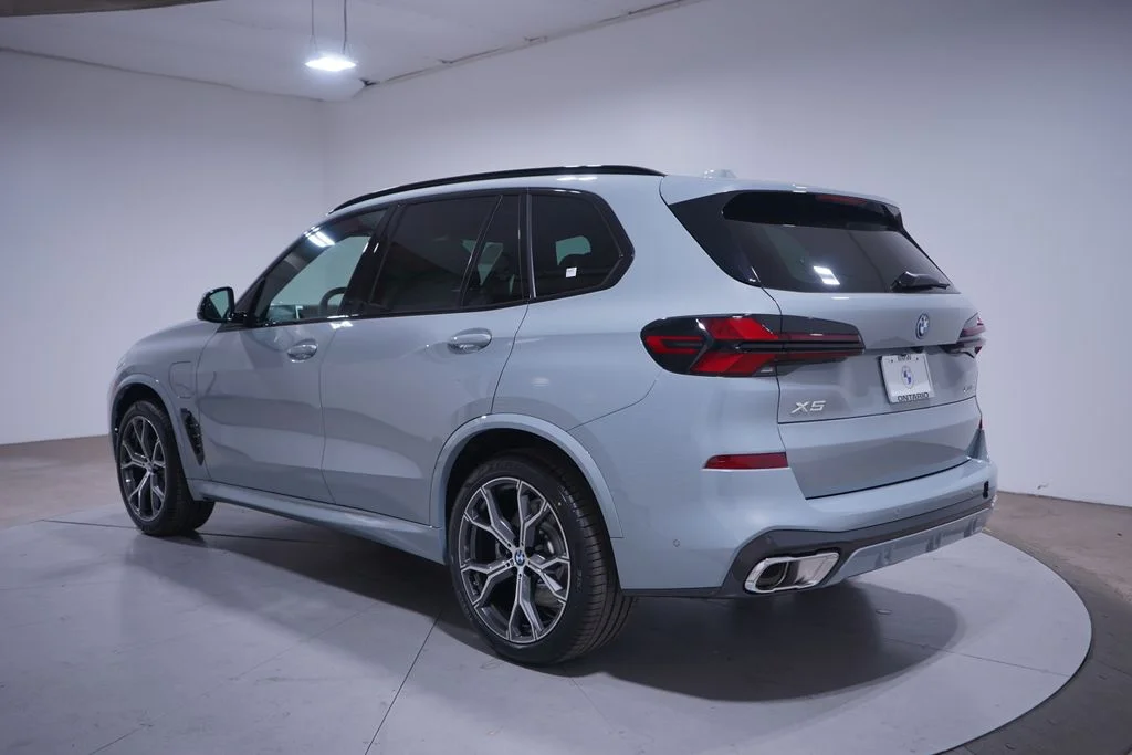 Used 2026 Gray Metallic BMW xDrive50e image 3