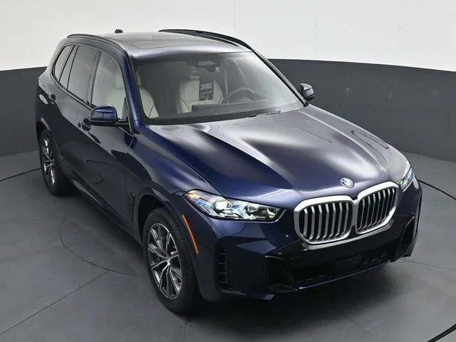 Certified Used 2026 Blue BMW xDrive40i image 32