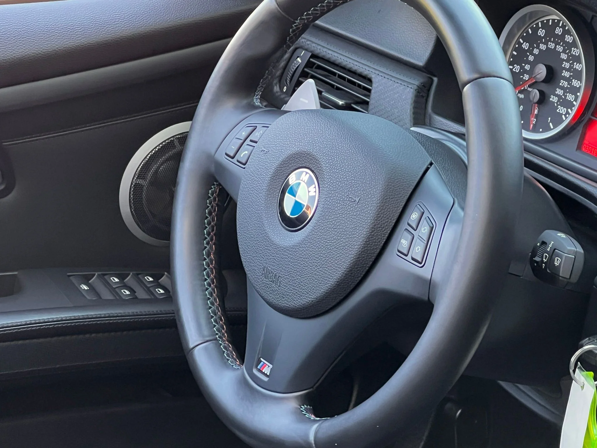 Used 2013 White BMW Base image 23