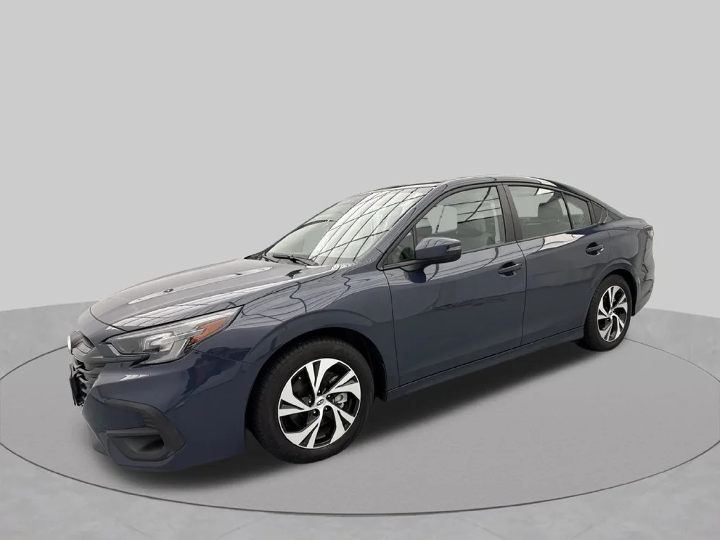 Used 2025 Cosmic Blue Subaru Premium image 4