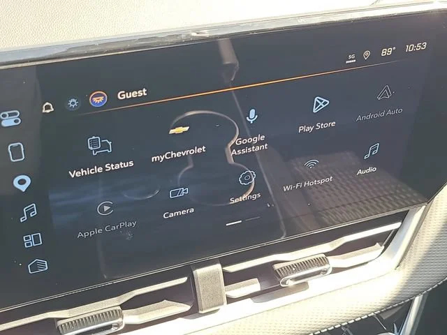 New 2027 Summit White Chevrolet LT image 28