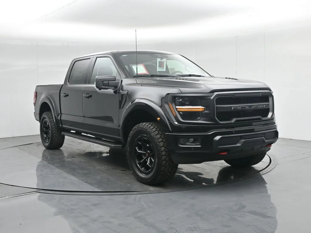 New 2025 Black Ford XLT image 58