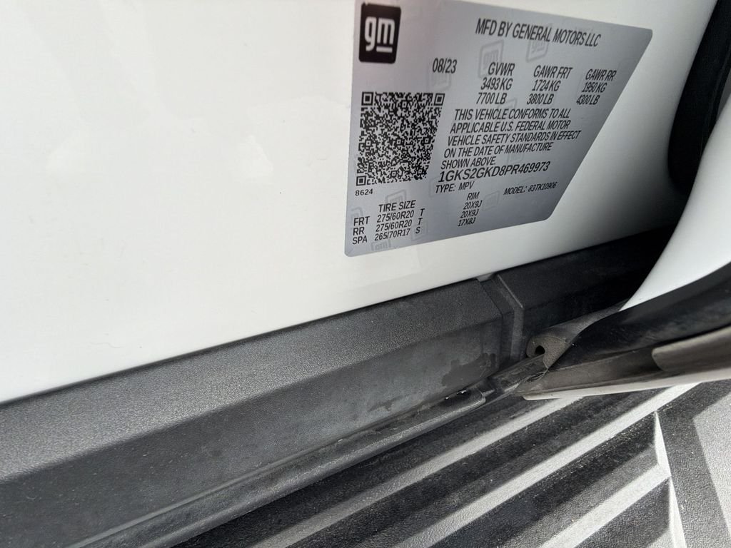Certified Used 2023 White GMC SLT image 19