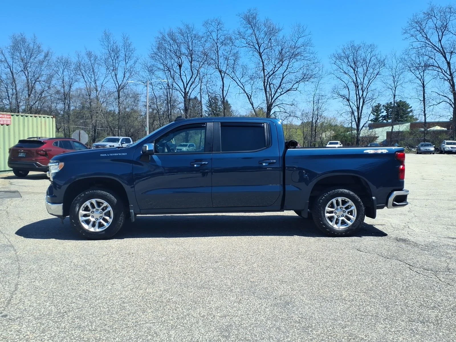 2023 Chevrolet Silverado 1500 LT - Photo 8