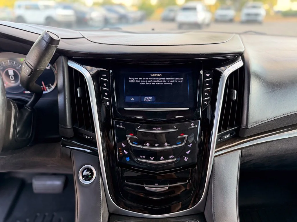 Used 2020 Gray Cadillac Platinum Edition image 29