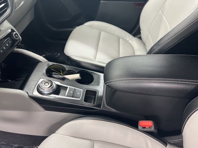 Used 2023 Black Ford Platinum image 15