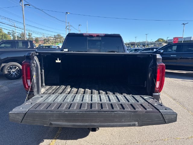 Used 2024 Silver GMC Denali image 9