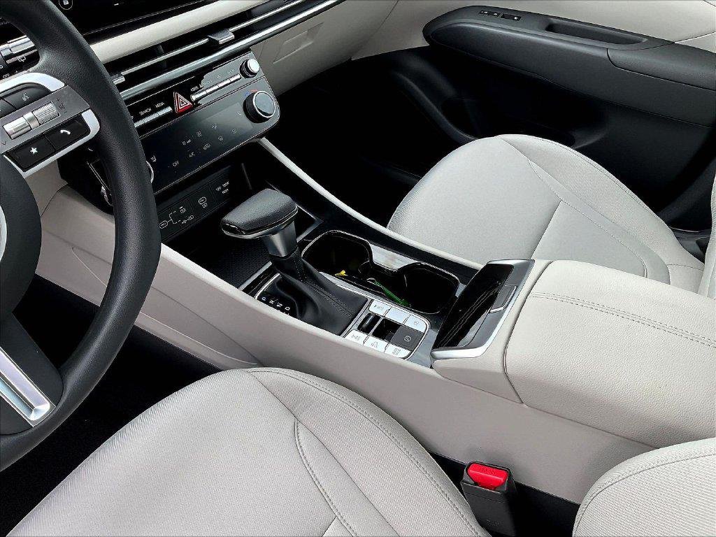 New 2026 Blue Hyundai SEL AWD image 22