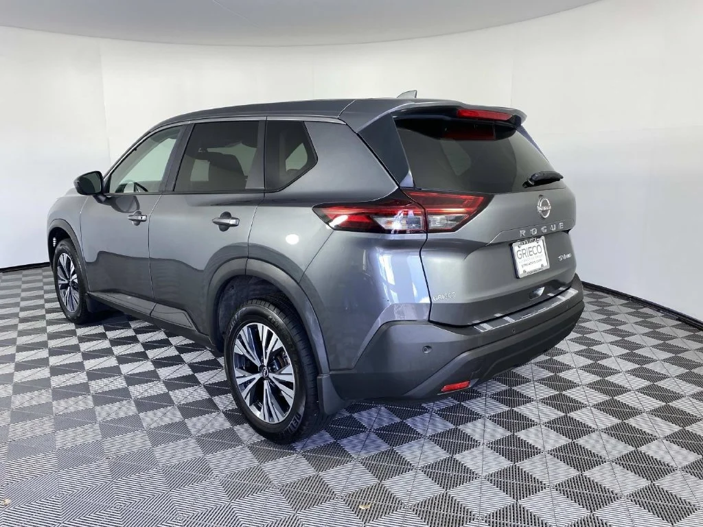 Used 2023 Gun Metallic Nissan SV image 6