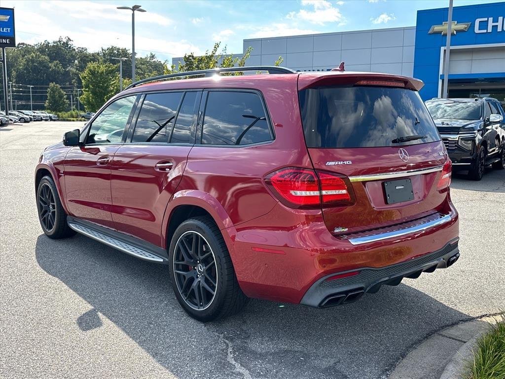 Used 2017 Red Mercedes-Benz 4MATIC® image 5