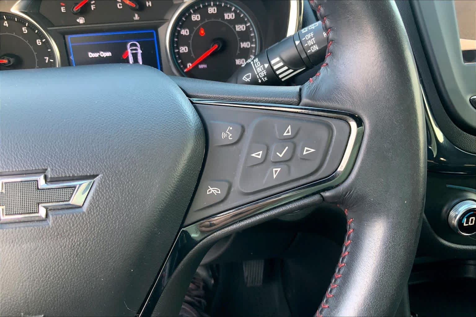 Used 2022 Summit White Chevrolet RS image 23