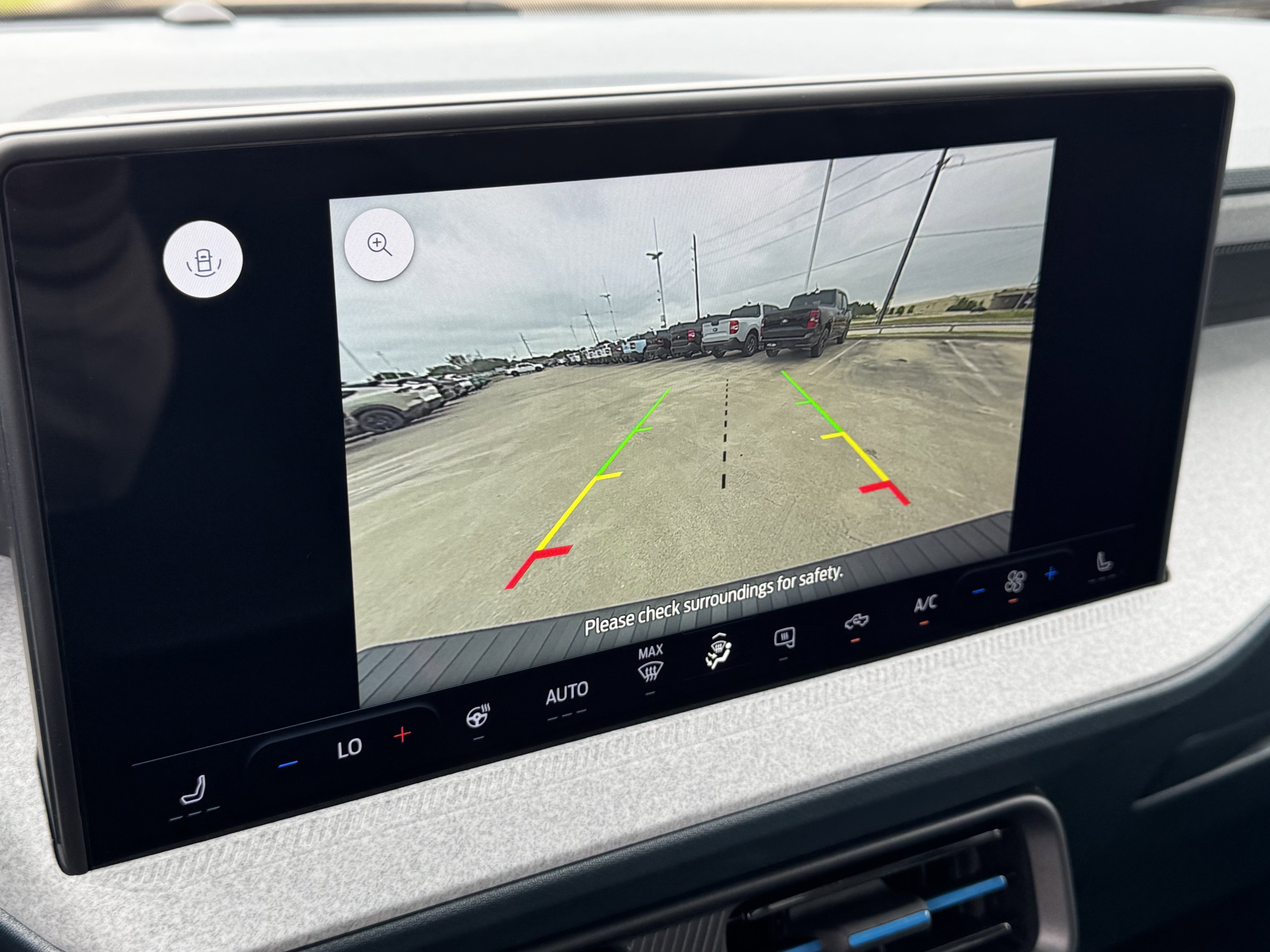 New 2026 Oxford White Ford XLT image 17