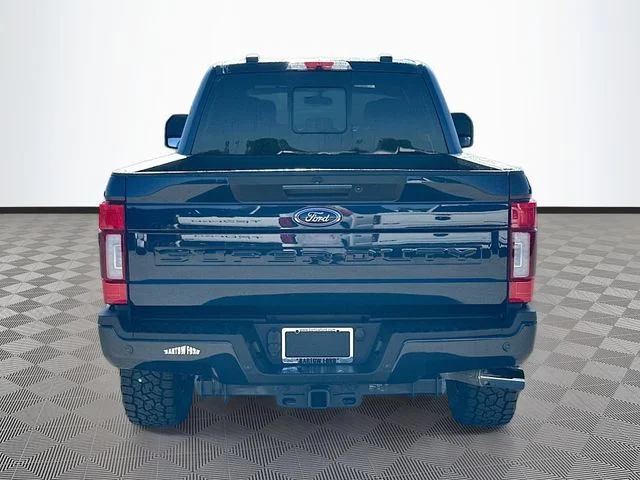 Used 2022 Blue Ford Lariat image 6