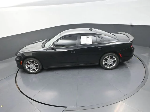 Used 2016 Black Dodge SXT image 14