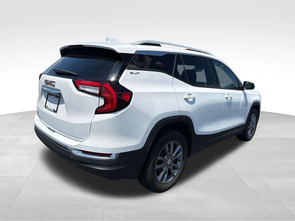 Certified Used 2024 White GMC SLT image 6
