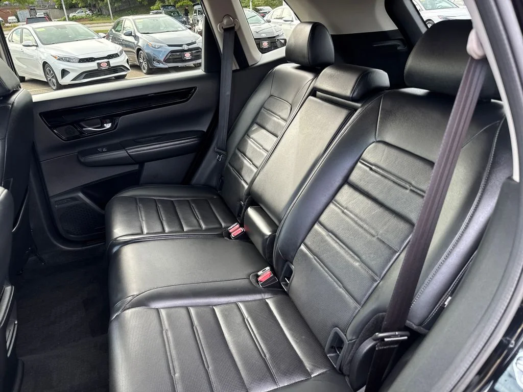 Used 2023 Black Honda EX-L image 34