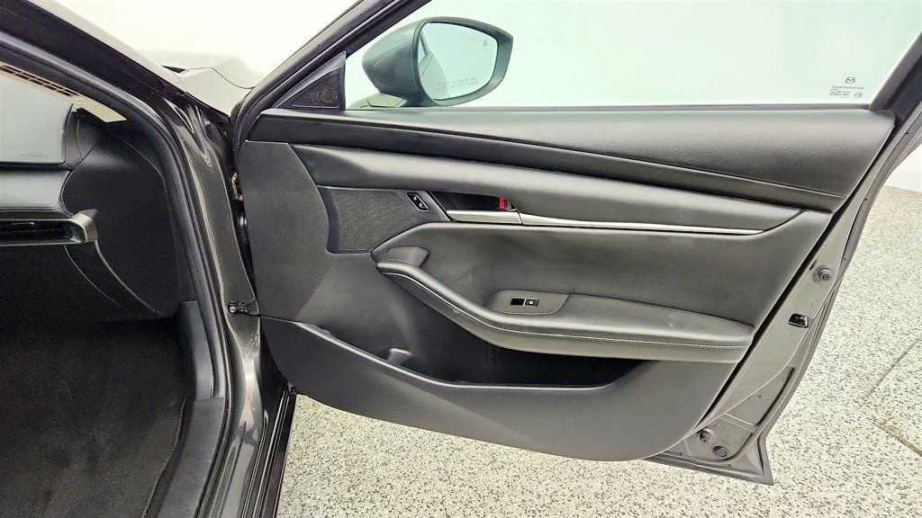 Used 2021 Machine Gray Metallic Mazda Select FWD image 24