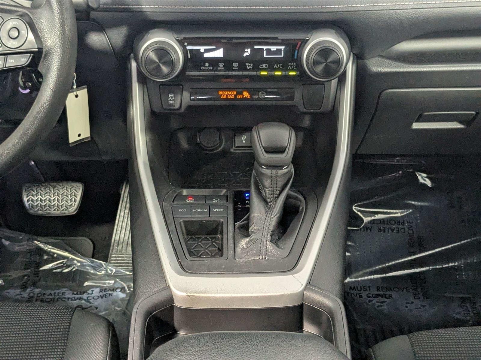 Used 2020 Magnetic Gray Metallic Toyota LE image 40