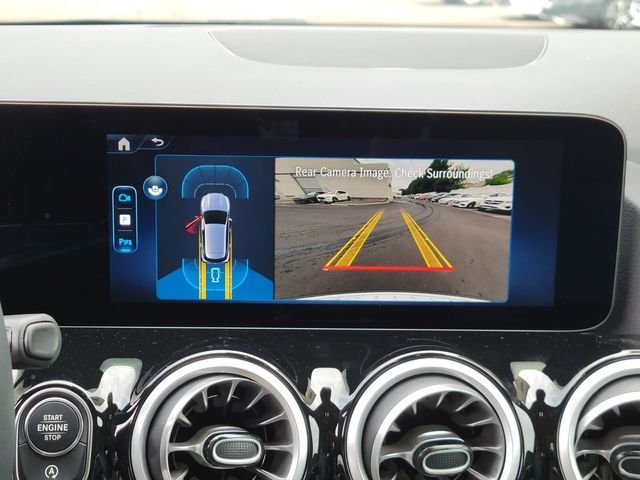 New 2026 White Mercedes-Benz GLA 250 image 21