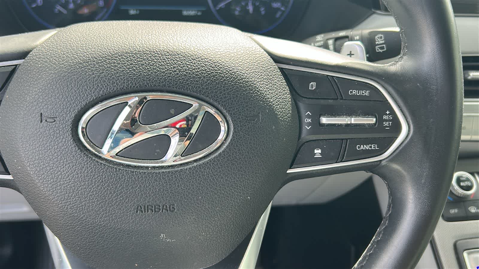 Used 2020 Moonlight Cloud Hyundai SEL image 19