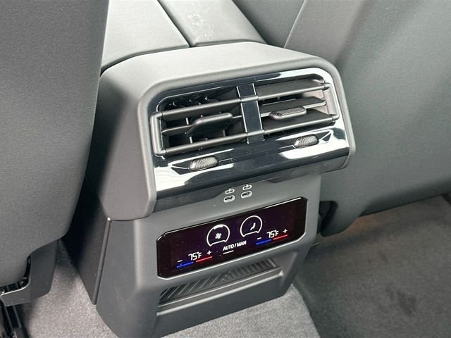 2026 BMW 5 Series 530i - Photo 20