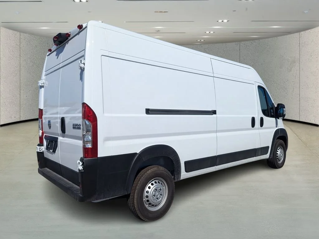 New 2026 Bright White Clear-Coat Exterior Paint RAM Tradesman image 4