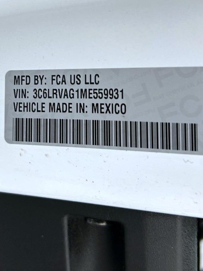 Used 2021 White Ram Low Roof image 22