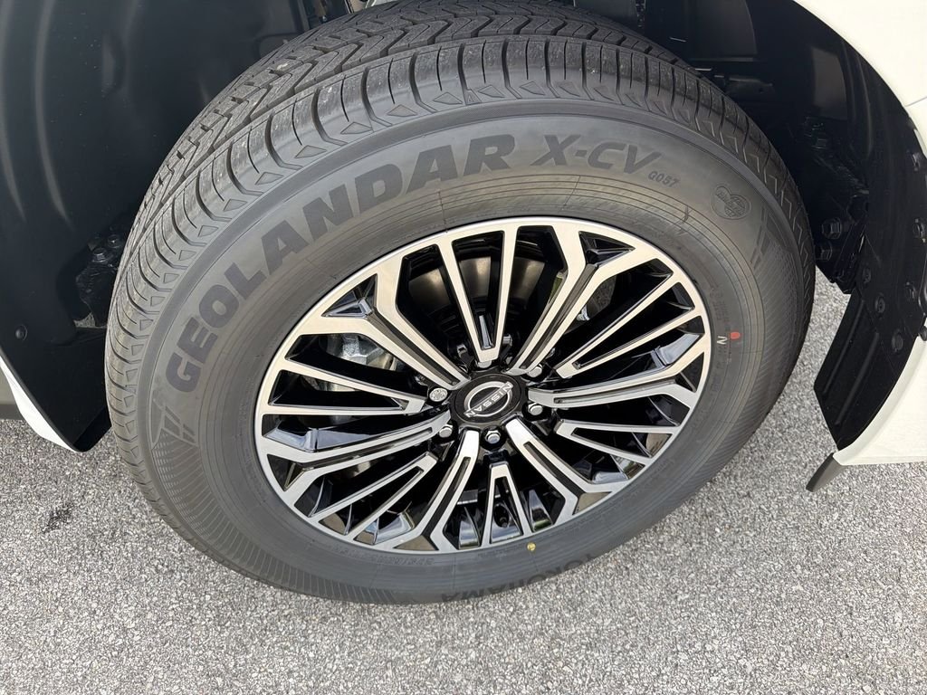 New 2026 White Nissan SL image 19