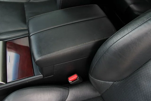 Used 2018 Gray Lexus 460 Luxury image 23