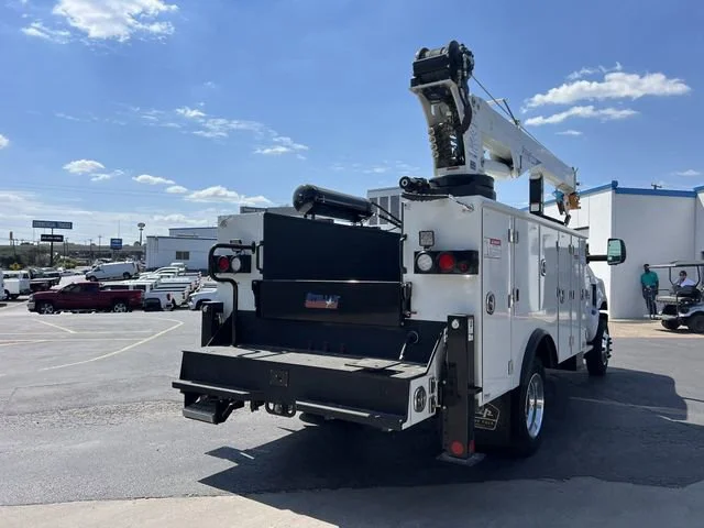 New 2024 Summit White Chevrolet Work Truck image 18
