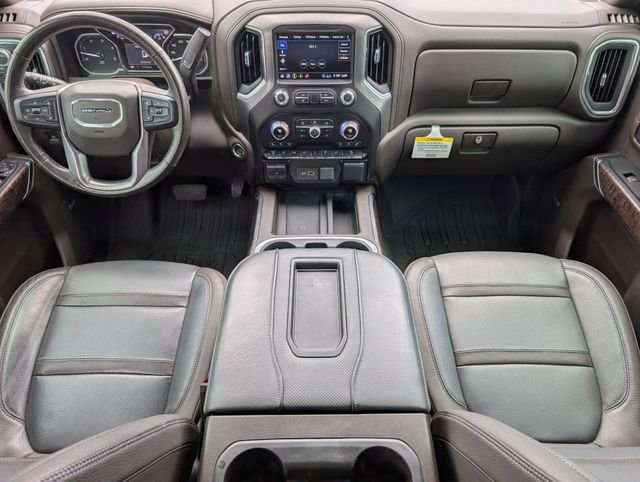 Used 2020 White GMC Denali image 5