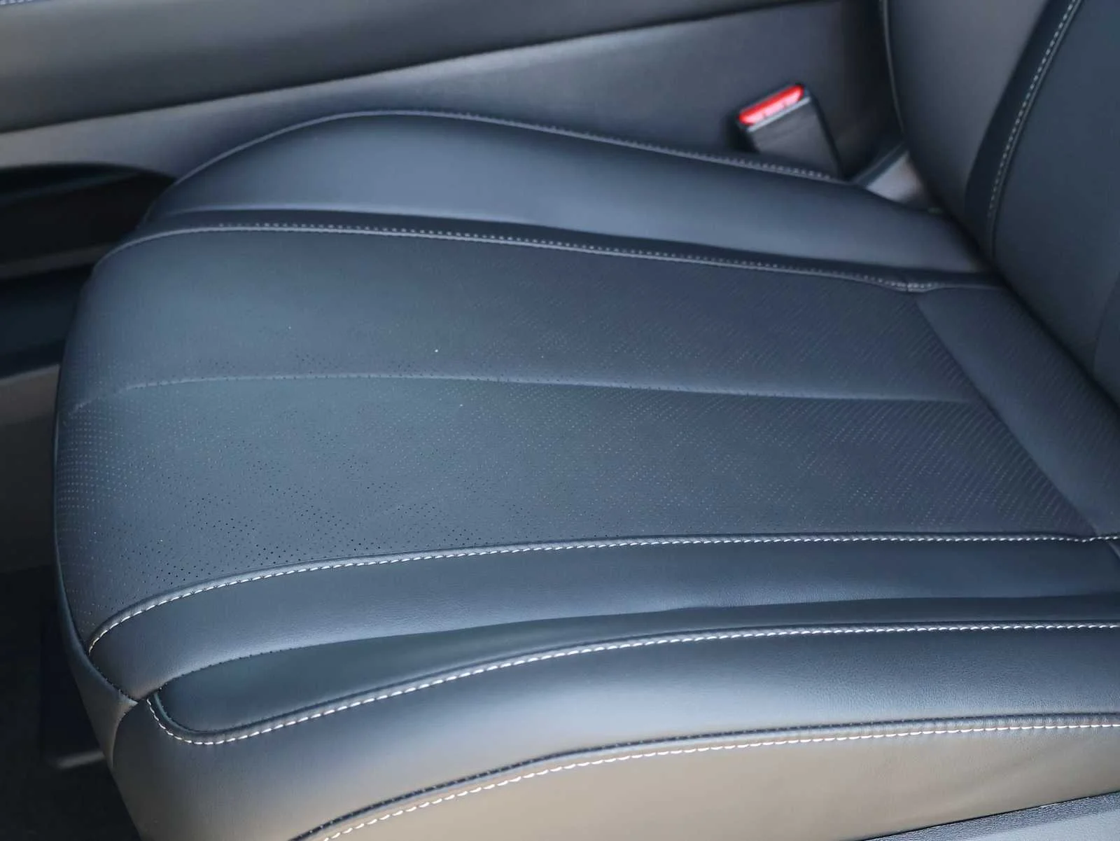 Certified Used 2027 Graphite Shadow INFINITI SPORT image 20