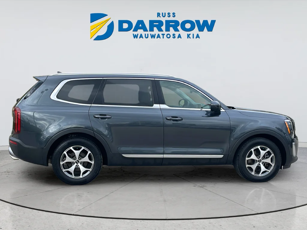 Used 2022 Gray Kia EX image 6