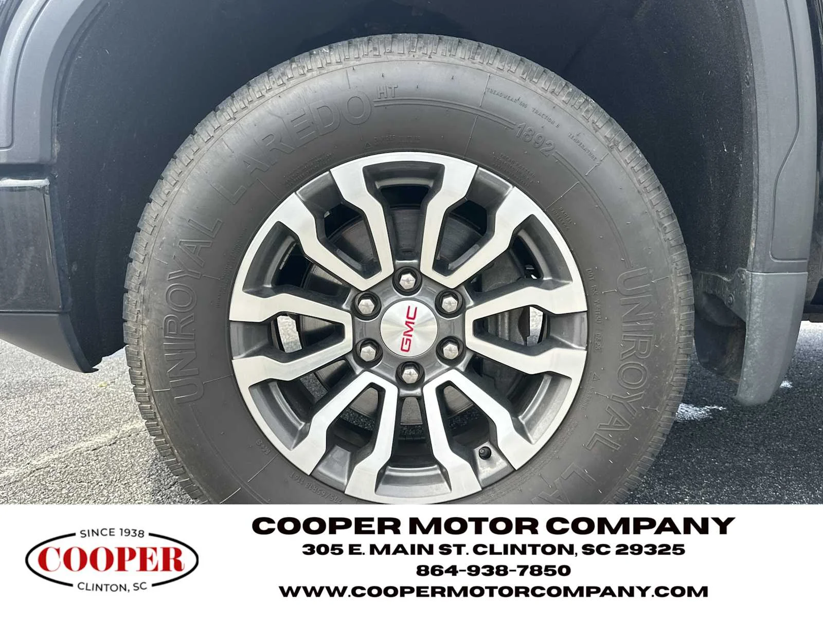 Used 2022 Onyx Black GMC AT4 image 11