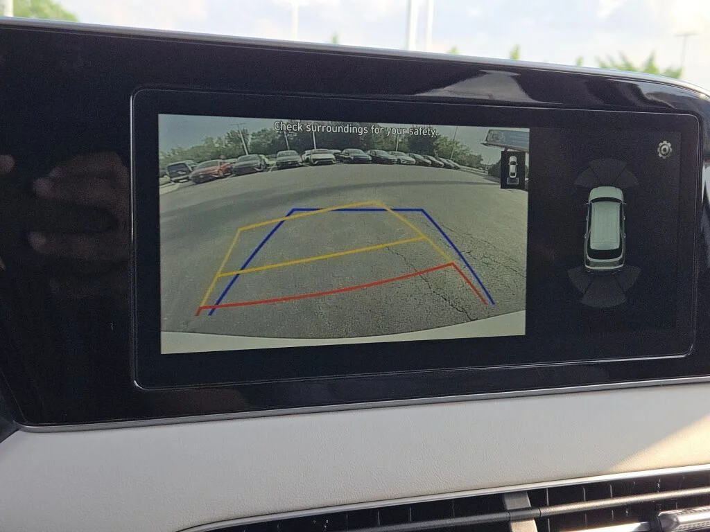 Used 2022 White Hyundai SEL image 27