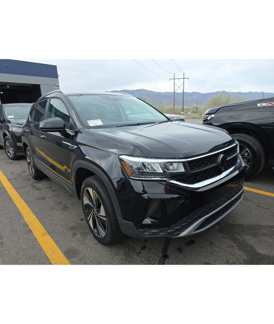 2024 Volkswagen Taos SE