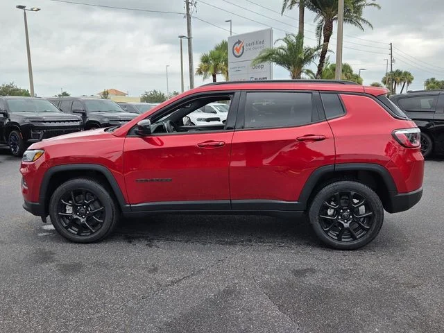 New 2026 Red Hot Pearlcoat Jeep Latitude image 5