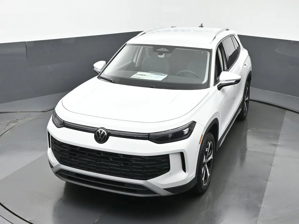 New 2026 White/off-white Volkswagen 2.0T SE image 22