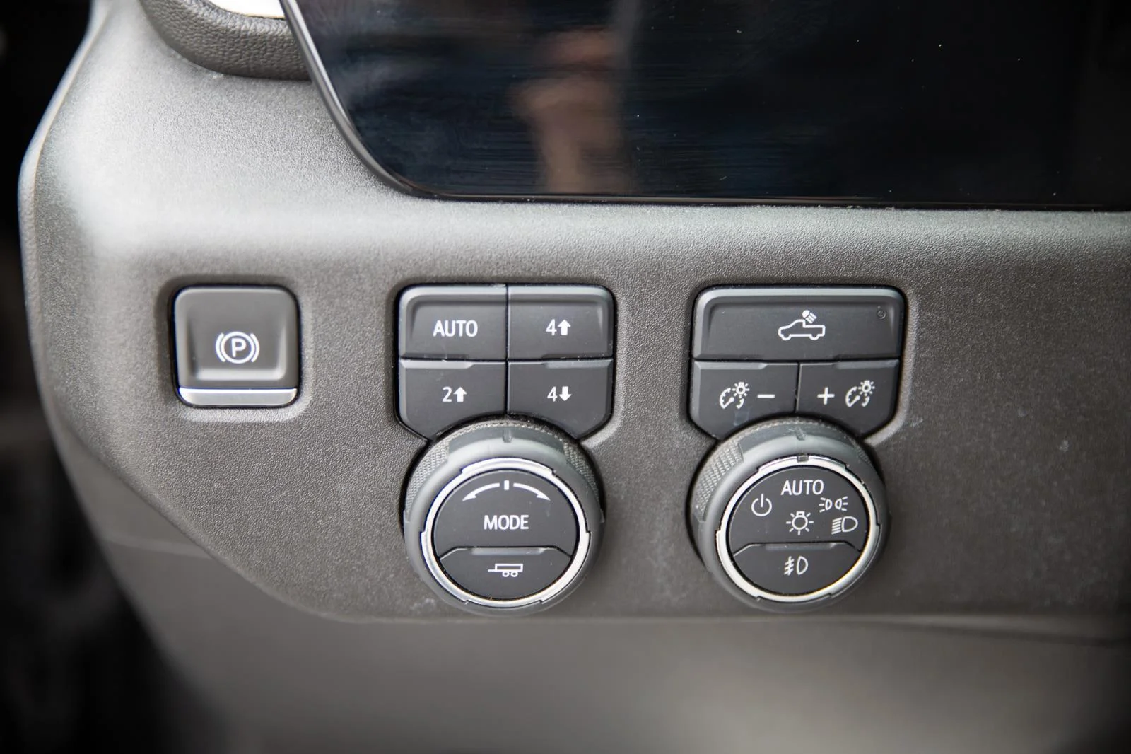 Used 2024 Black Chevrolet RST image 18