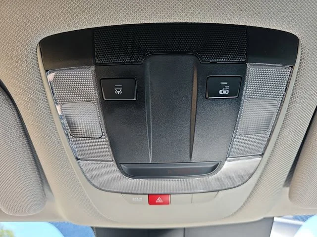 Used 2025 Red Kia LX image 25
