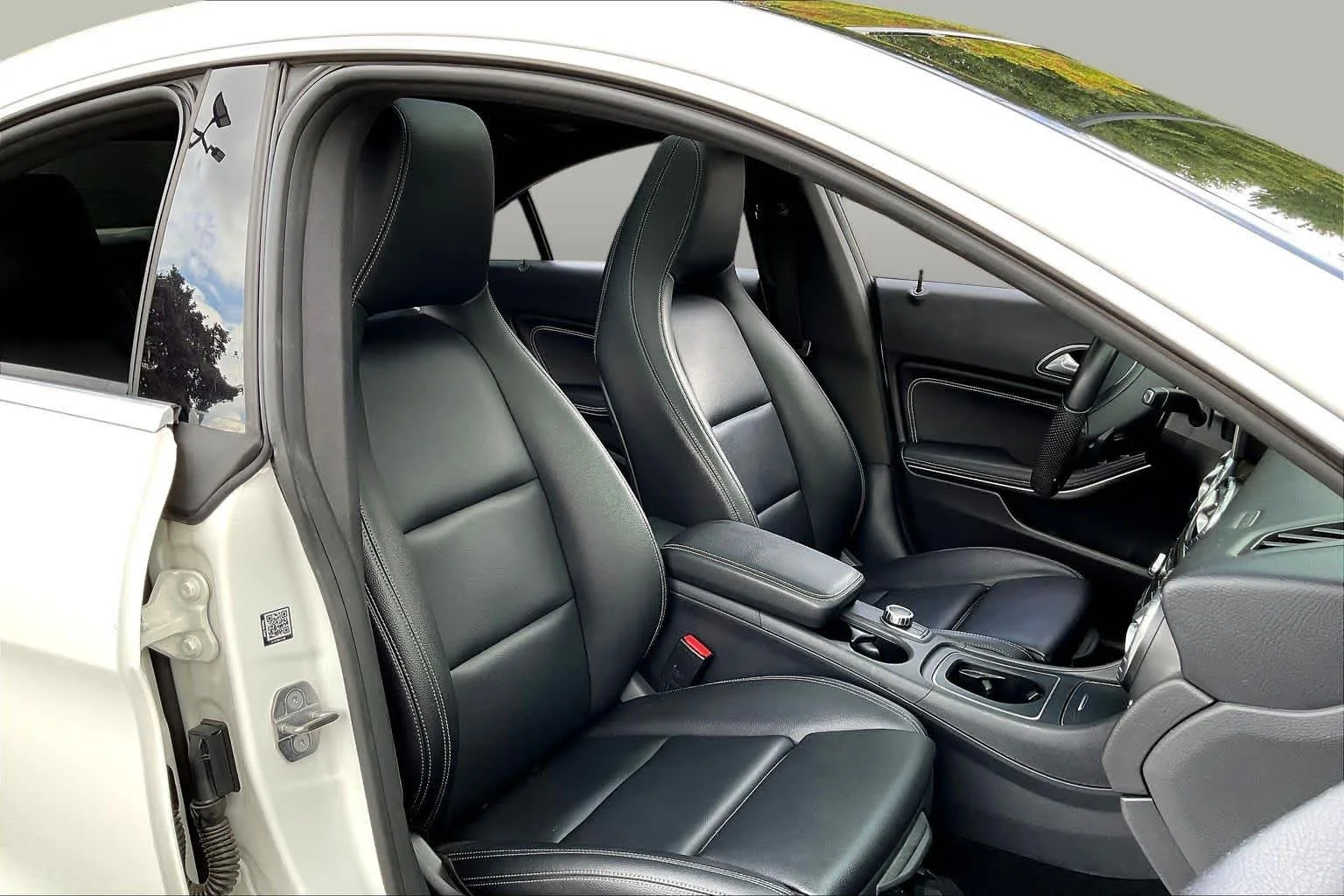 Used 2019 Polar White Mercedes-Benz CLA 250 image 9