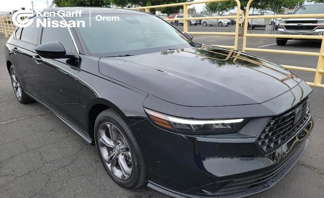 2023 Honda Accord 1.5T EX w/o BSI CVT's photo