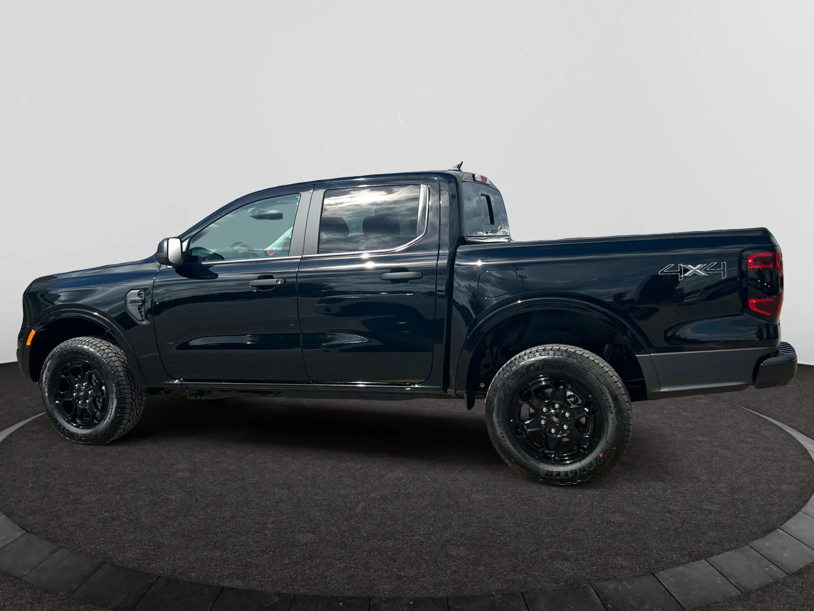 New 2026 Shadow Black Ford XLT image 2